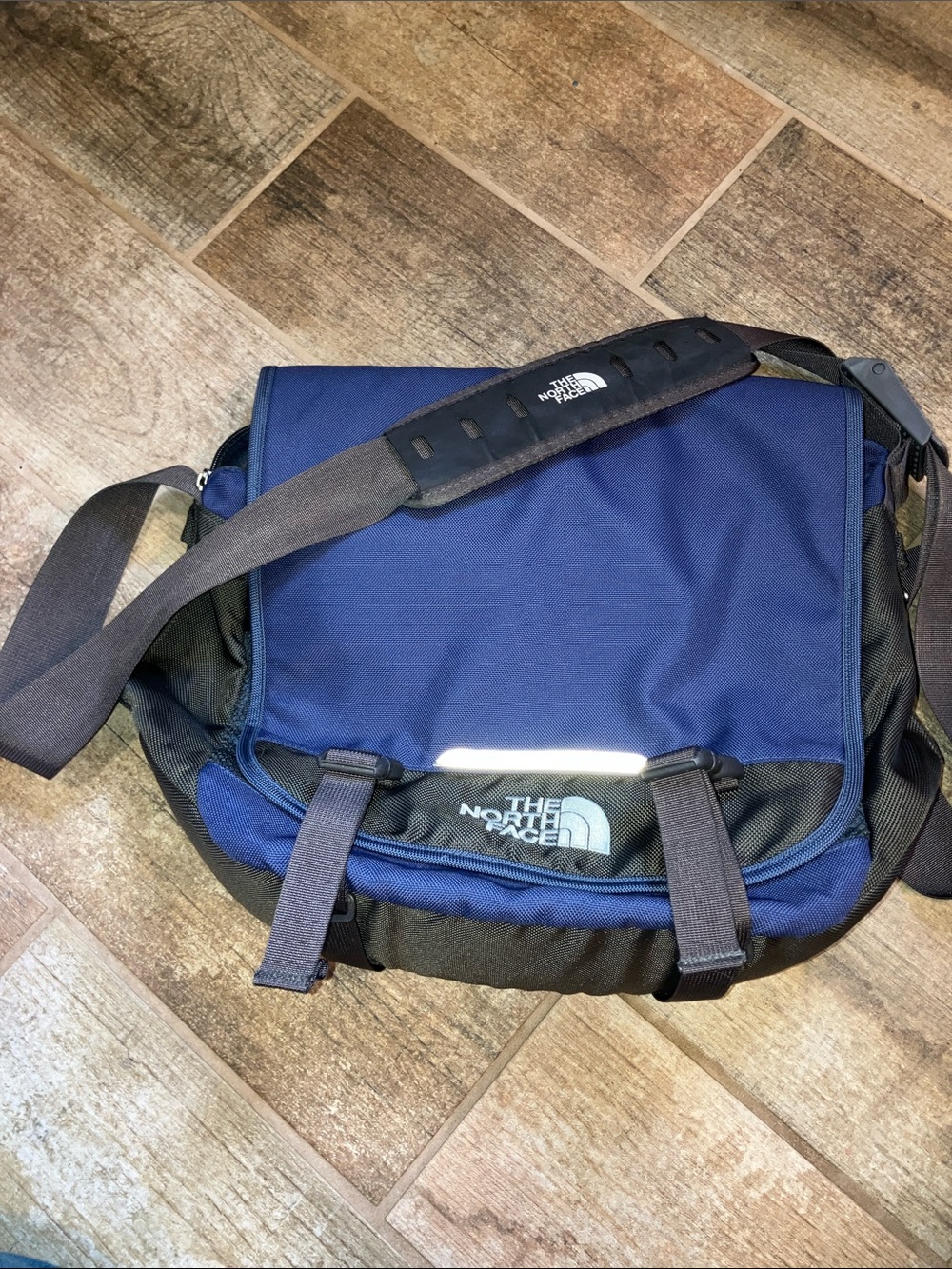 THE NORTHFACE SHOULDER SATCHEL NORTHFACE MESSENGER BAG
